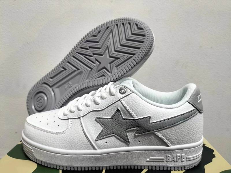 A Bathing Ape BAPE Low-Top Sneakers - White / Gray